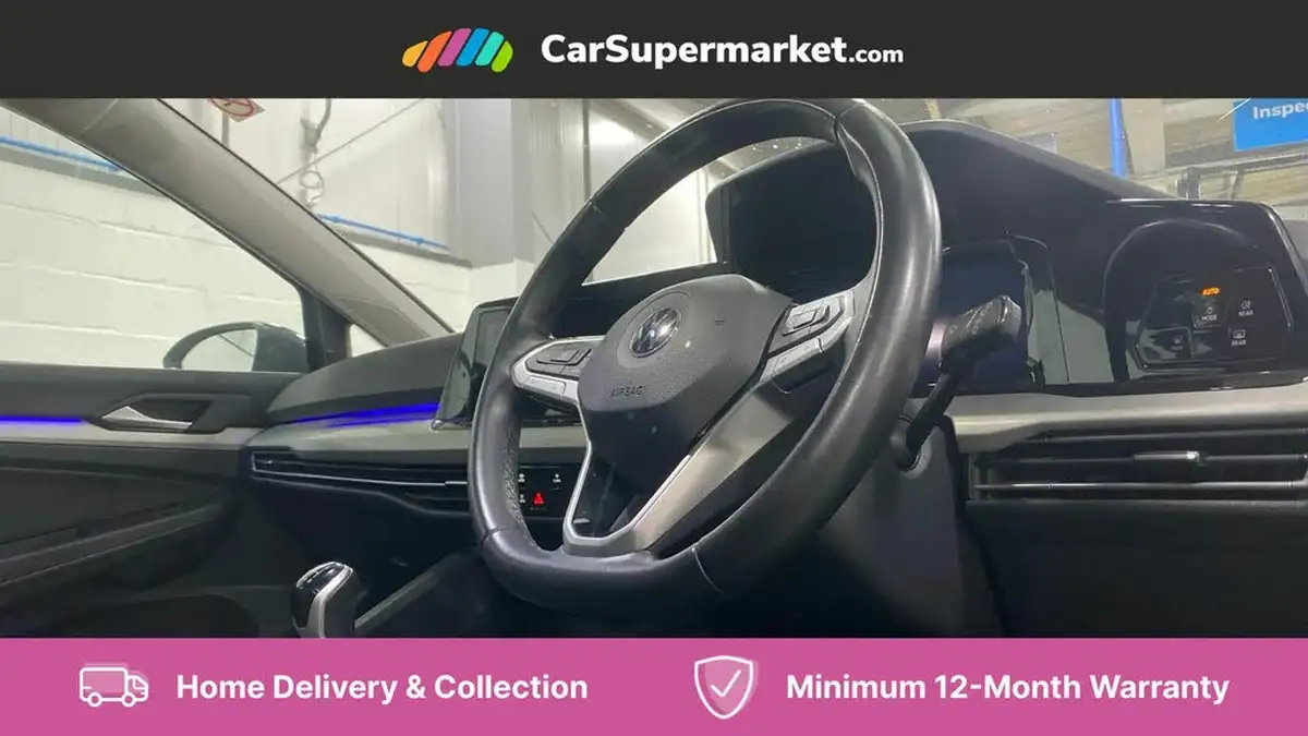 2022-volkswagen-golf-15-tsi-life-130ps-hatchback-big-3