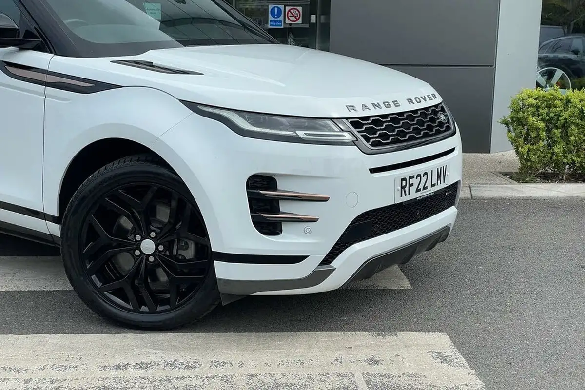 2022-land-rover-range-rover-evoque-20-d200-r-dynamic-se-big-28