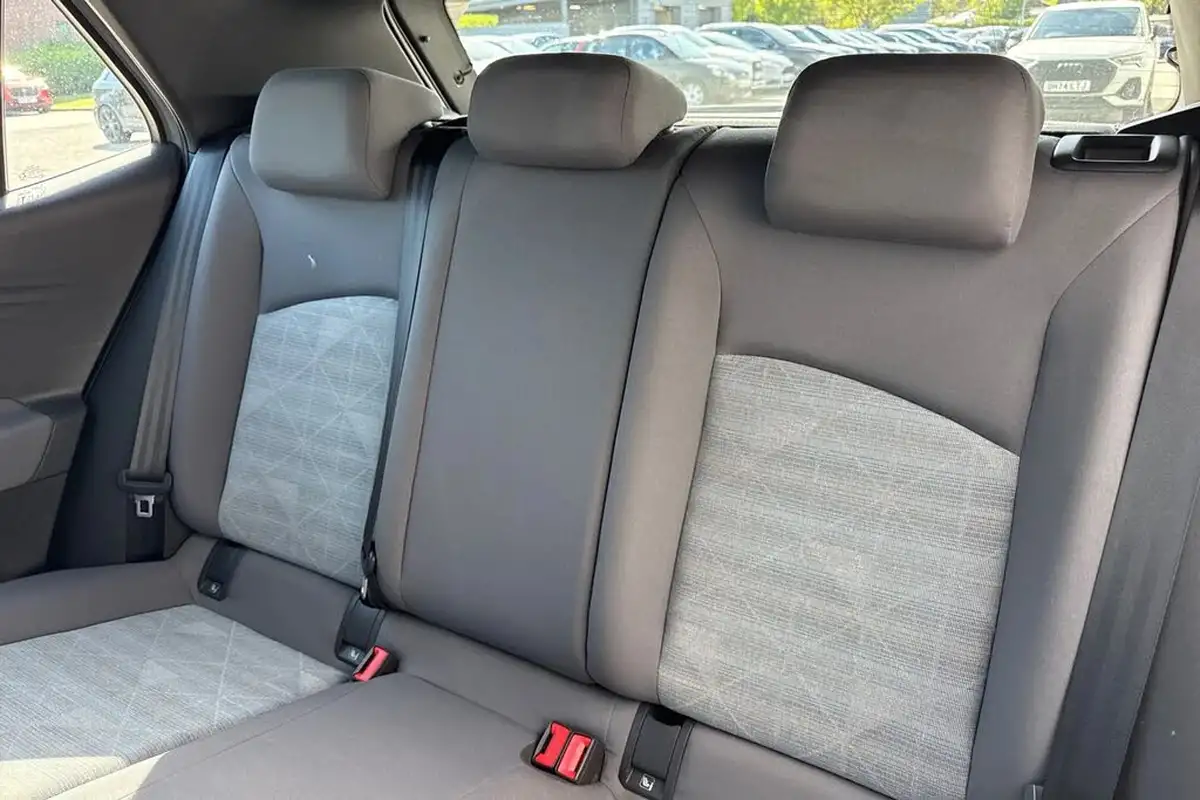 2021-volkswagen-id3-e-life-204ps-58kwh-pro-performance-big-18