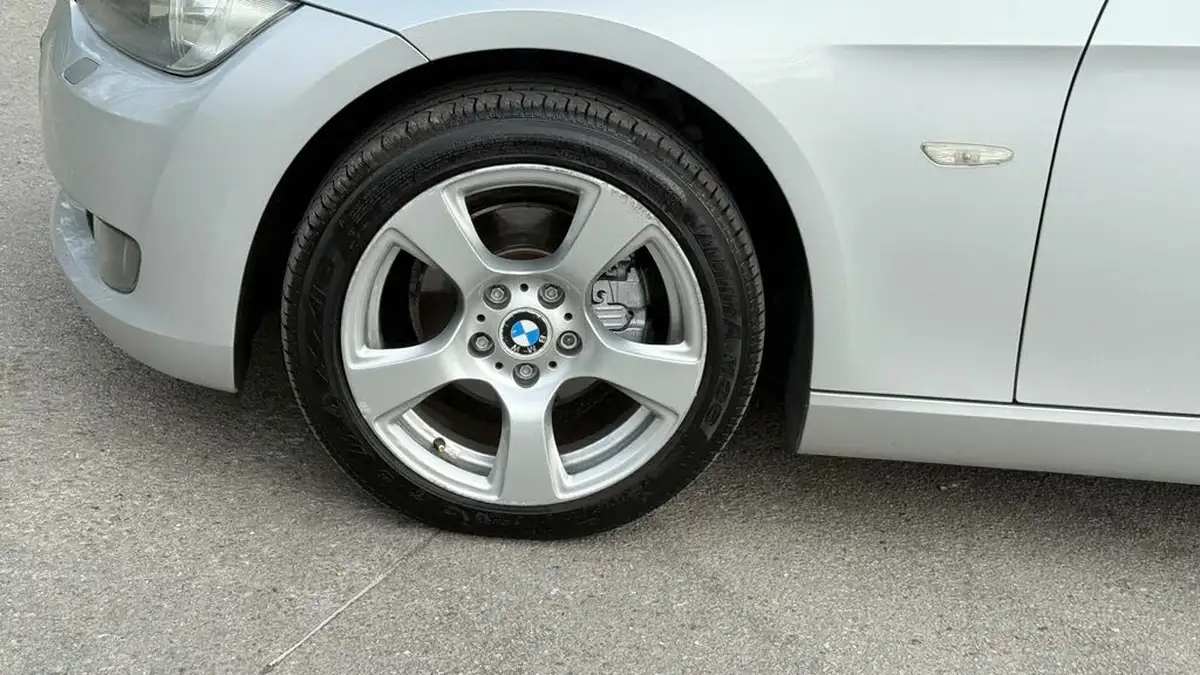 2007-bmw-3-series-20-320i-se-coupe-2d-auto-big-28