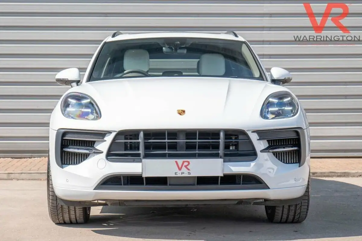 2020-porsche-macan-29-v6-gts-big-4