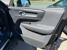 2022-volvo-xc40-20-b4-r-design-awd-small-21