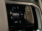 2022-land-rover-discovery-sport-15-p300e-r-dynamic-se-small-23