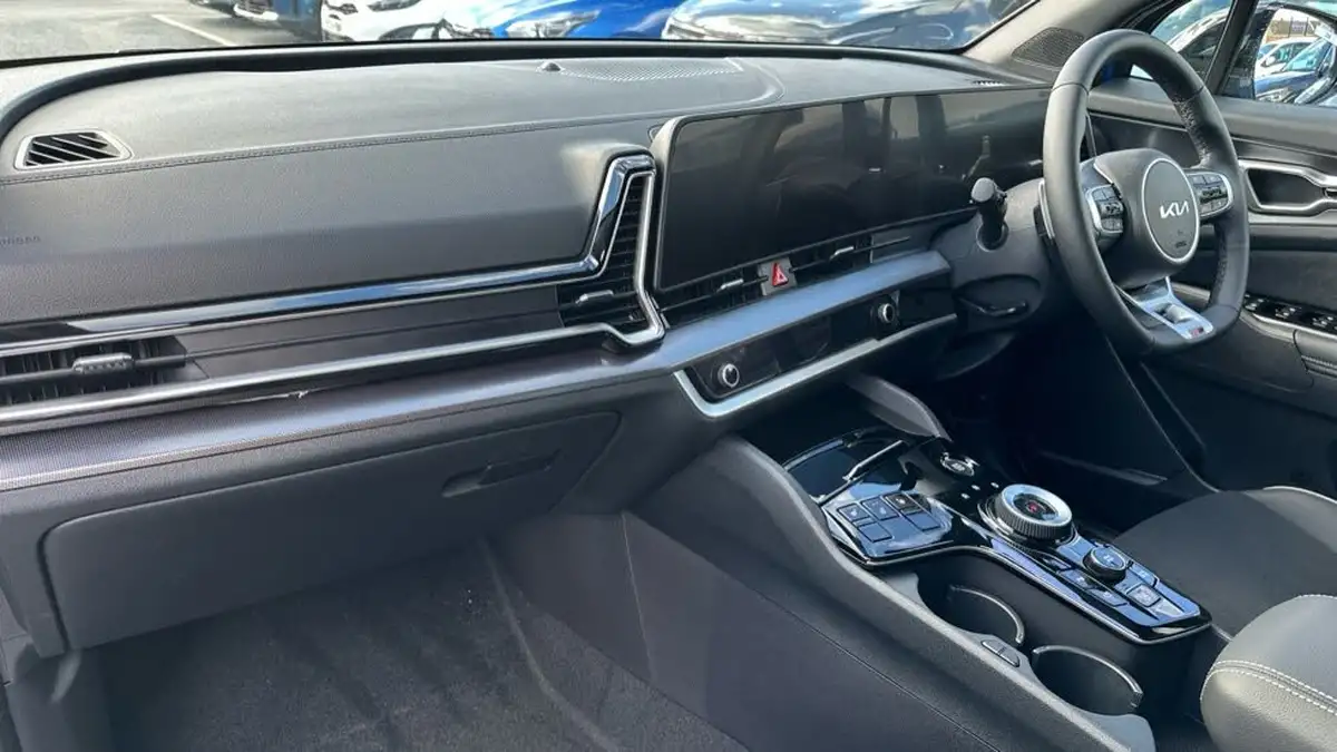 2025-kia-sportage-16-t-gdi-gt-line-157bhp-48v-dct-big-2