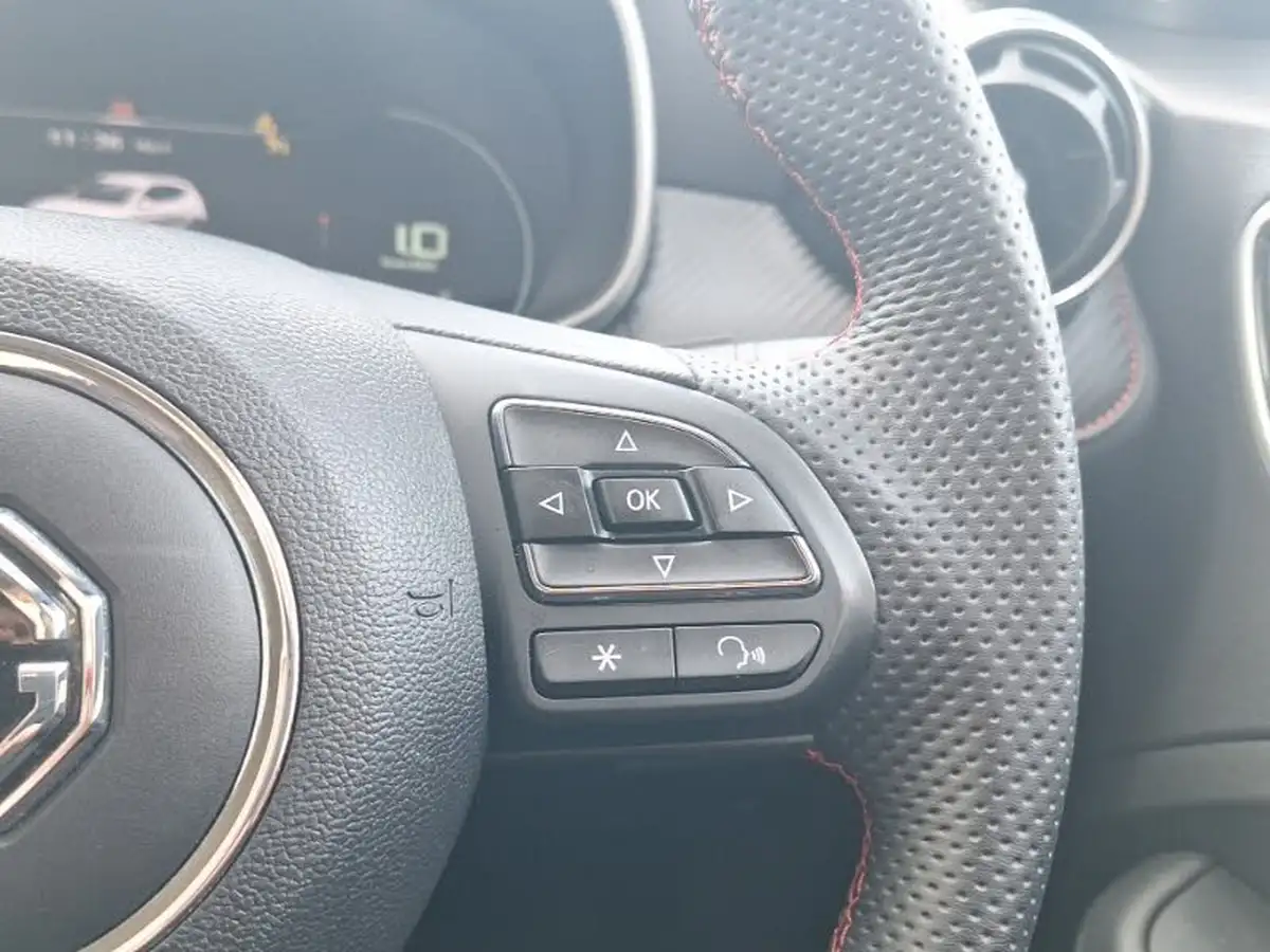 2024-mg-zs-suv-10t-gdi-exclusive-auto-big-13