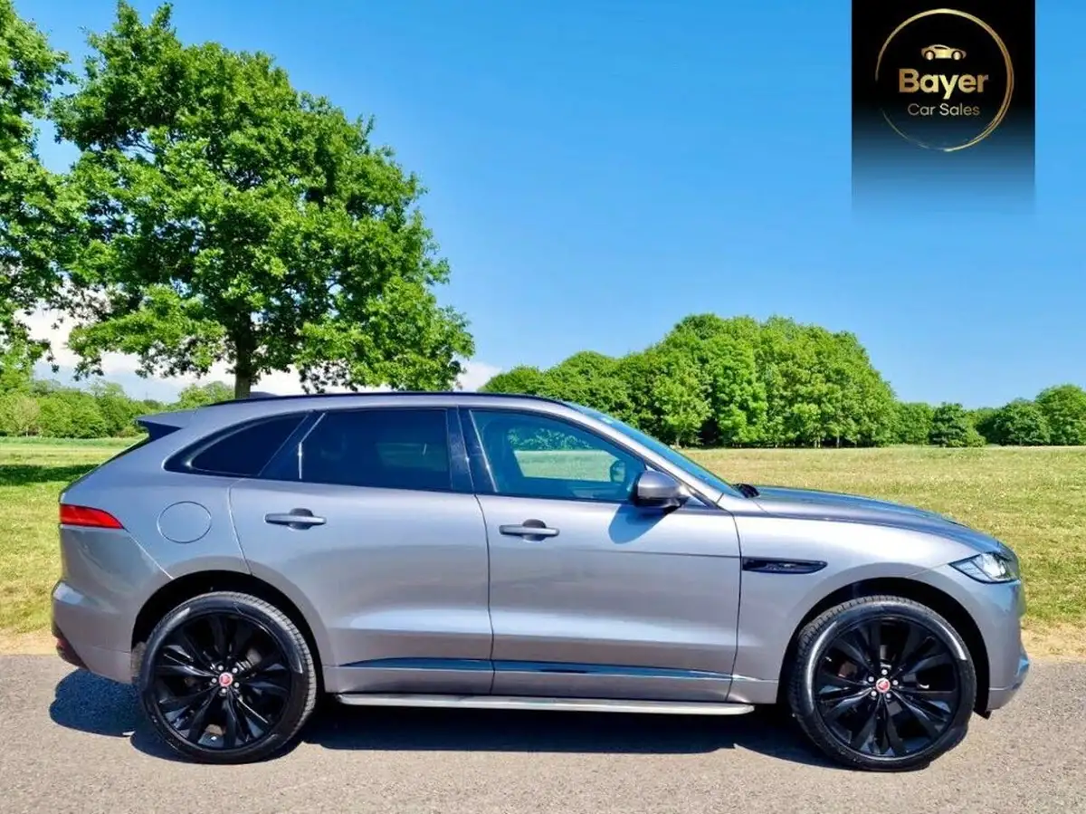 2019-jaguar-f-pace-20-i4d-chequered-flag-180ps-big-2
