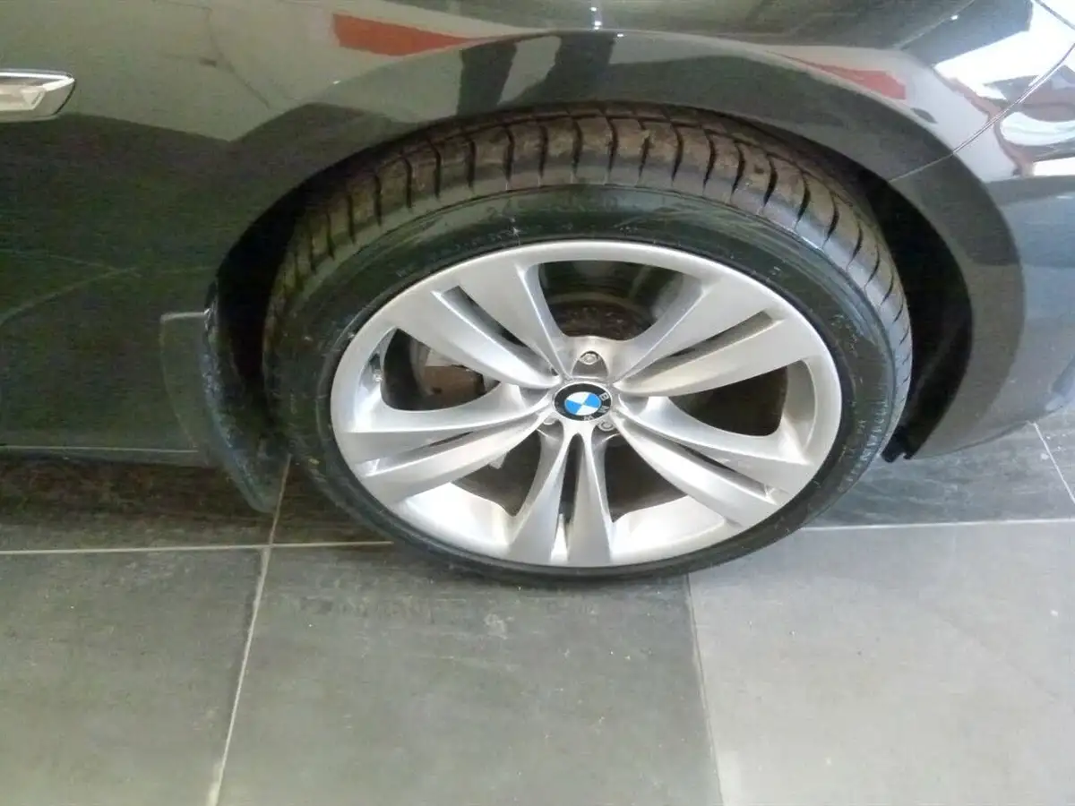 2010-bmw-5-series-30td-535d-se-gt-big-10