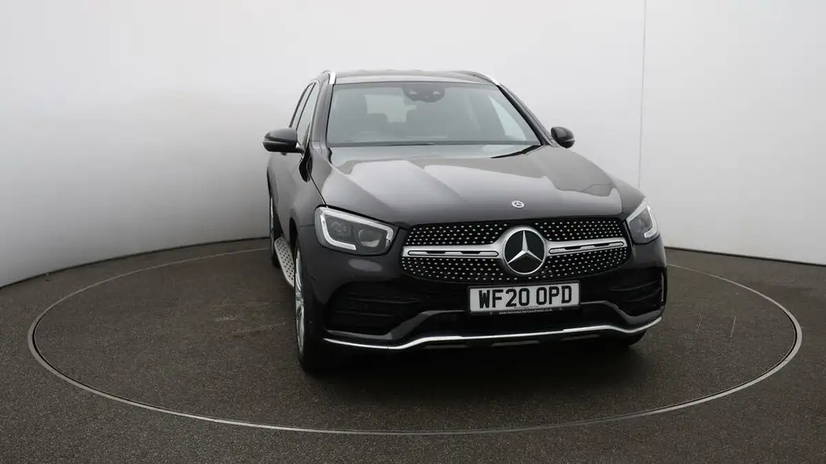 2020-mercedes-benz-glc-class-20d-glc300d-amg-line-premium-station-wagon-5d-big-41