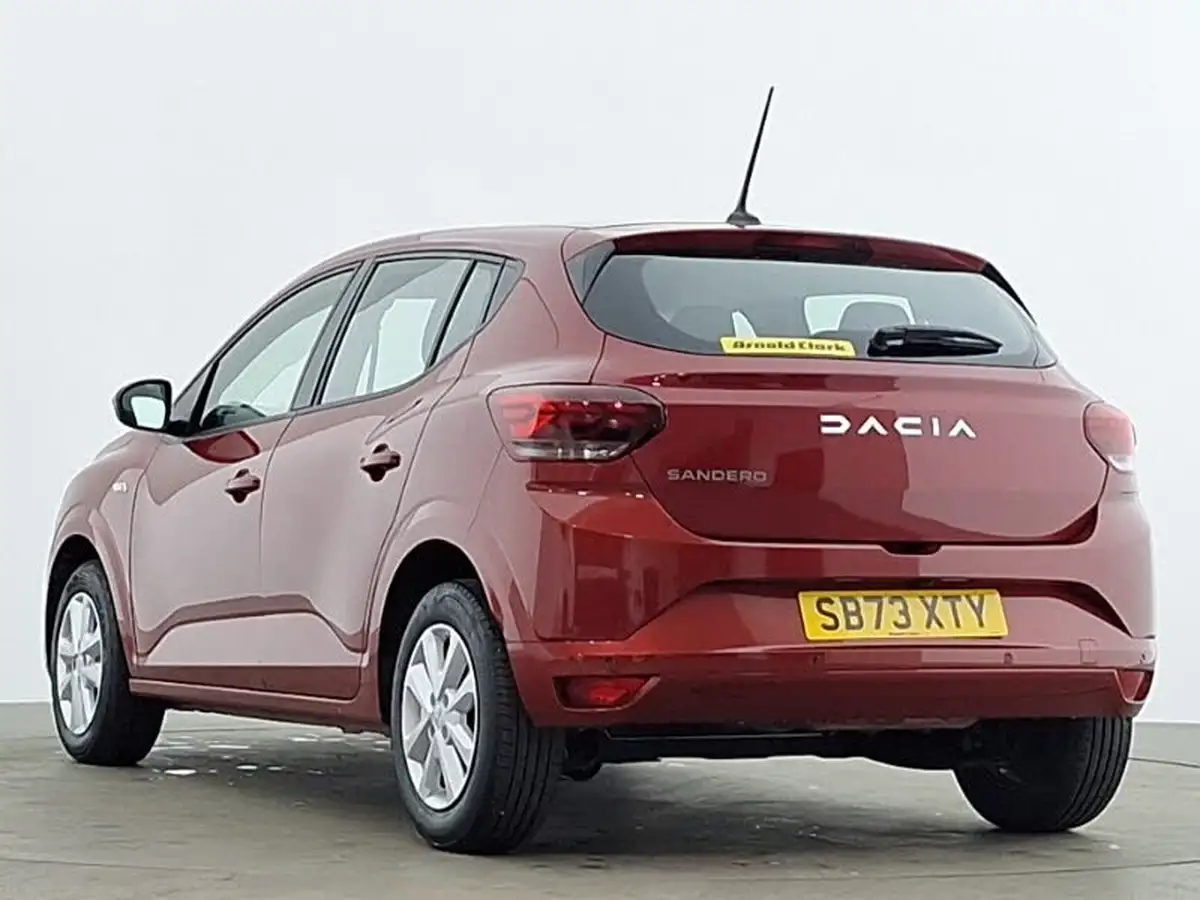 2023-dacia-sandero-10-tce-expression-90bhp-big-1