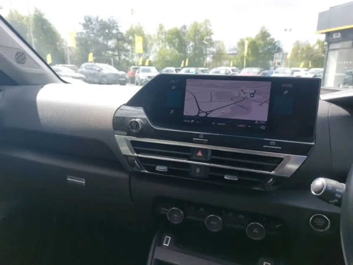 2022-citroen-c4-12-puretech-shine-130ps-big-17