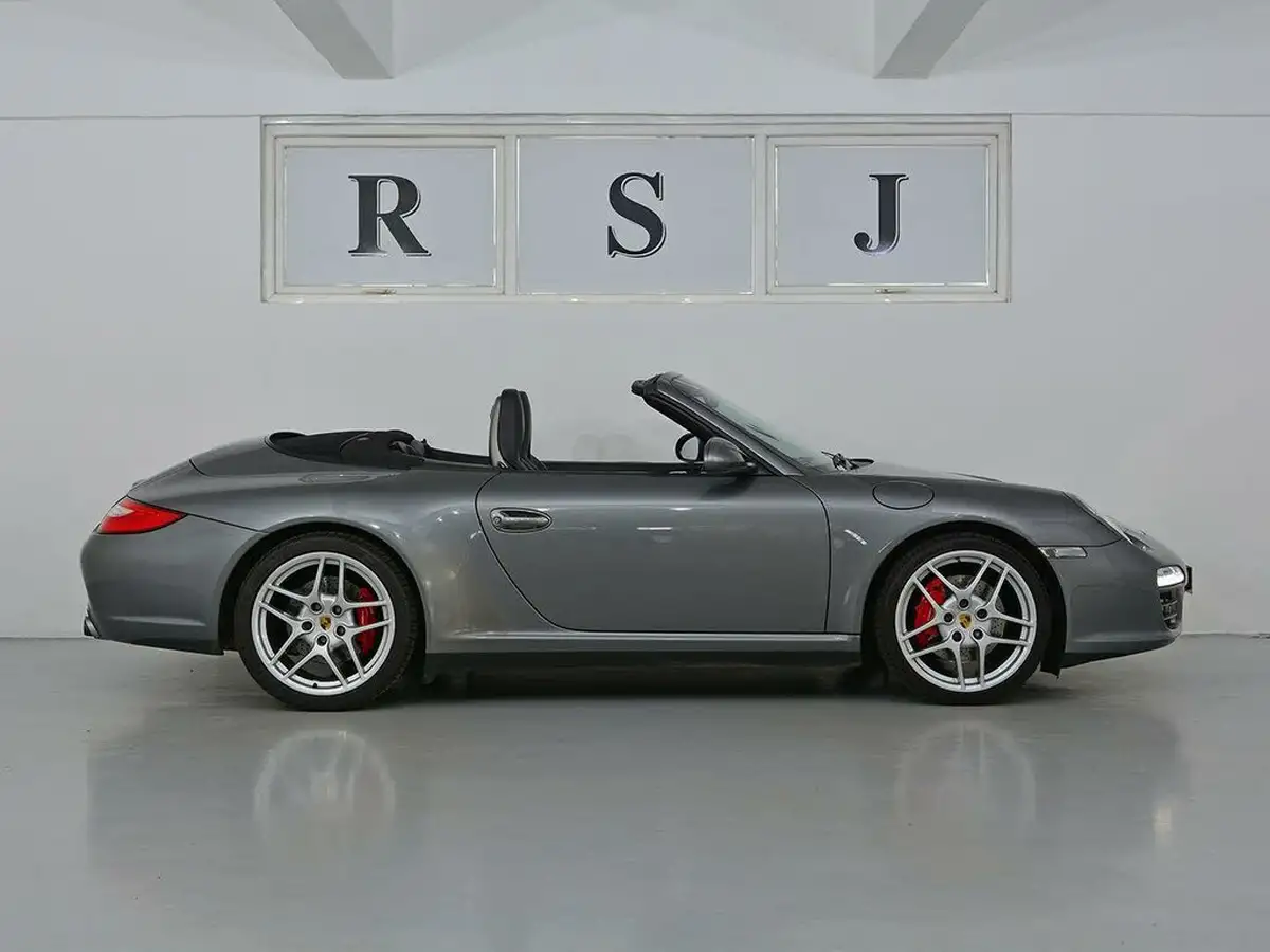 2010-porsche-911-38-carrera-4-s-cabriolet-pdk-big-1