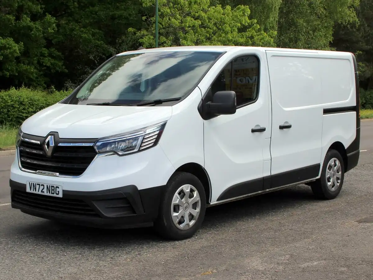 2022-renault-trafic-20dci-sl28-130-business-big-0