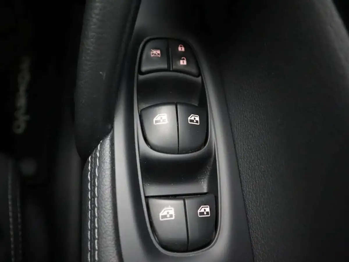 2020-nissan-qashqai-13-dig-t-acenta-premium-160ps-big-36