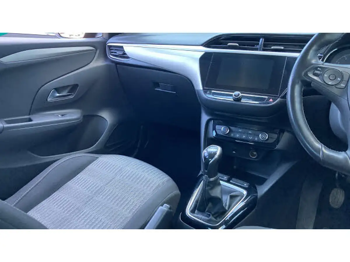 2021-vauxhall-corsa-12i-se-edition-big-19