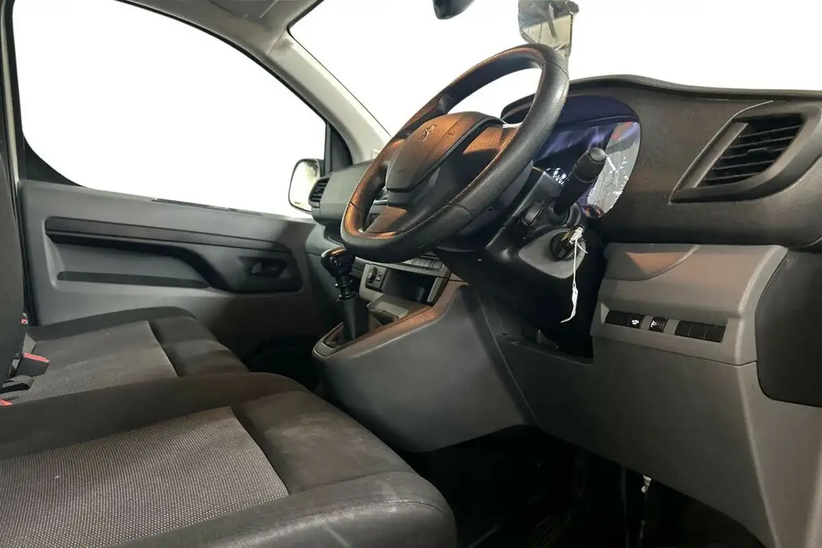 2022-peugeot-expert-15-bluehdi-professional-premium-long-1000-big-6