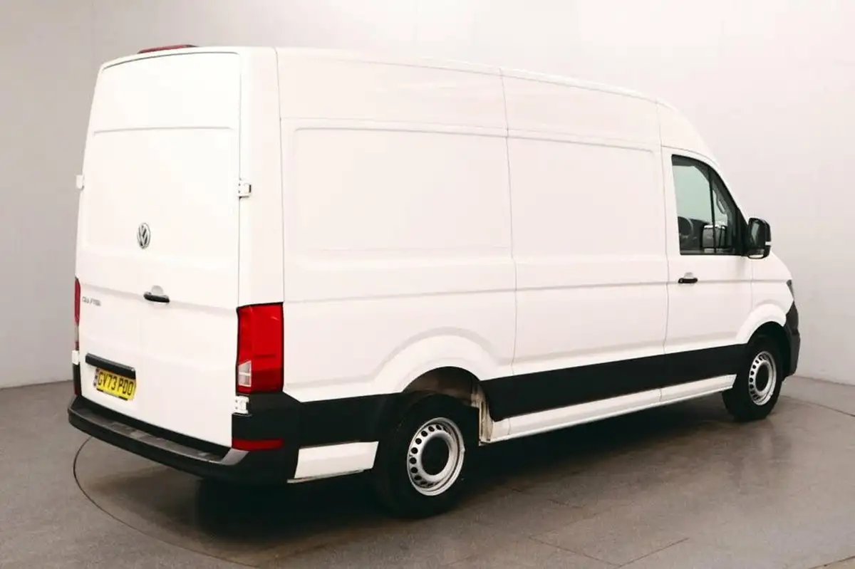 2024-volkswagen-crafter-big-6