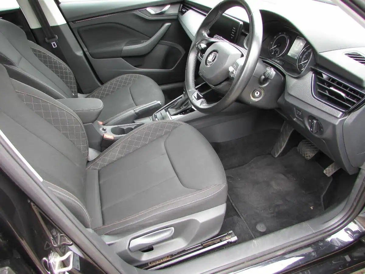 2020-skoda-kamiq-15-tsi-se-dsg-big-6
