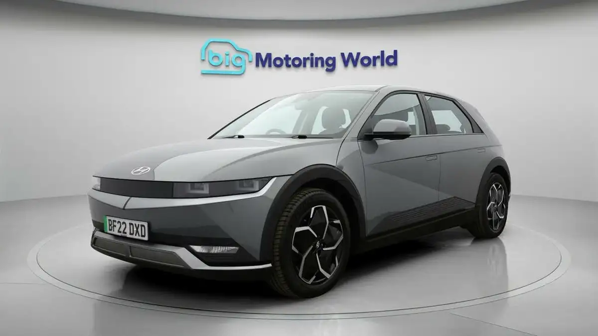 2022-hyundai-ioniq-5-e-se-connect-big-2