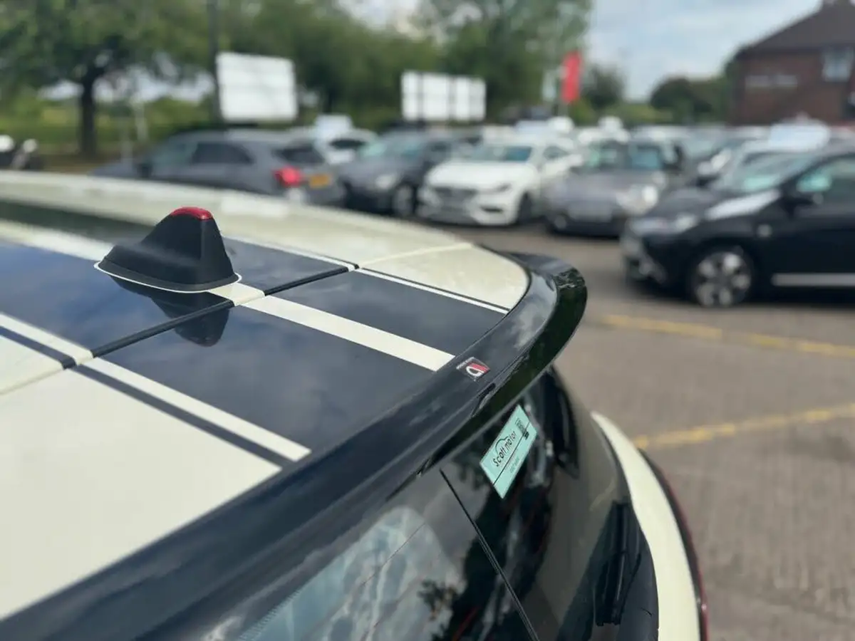 2018-mini-clubman-20-cooper-s-sport-auto-big-27