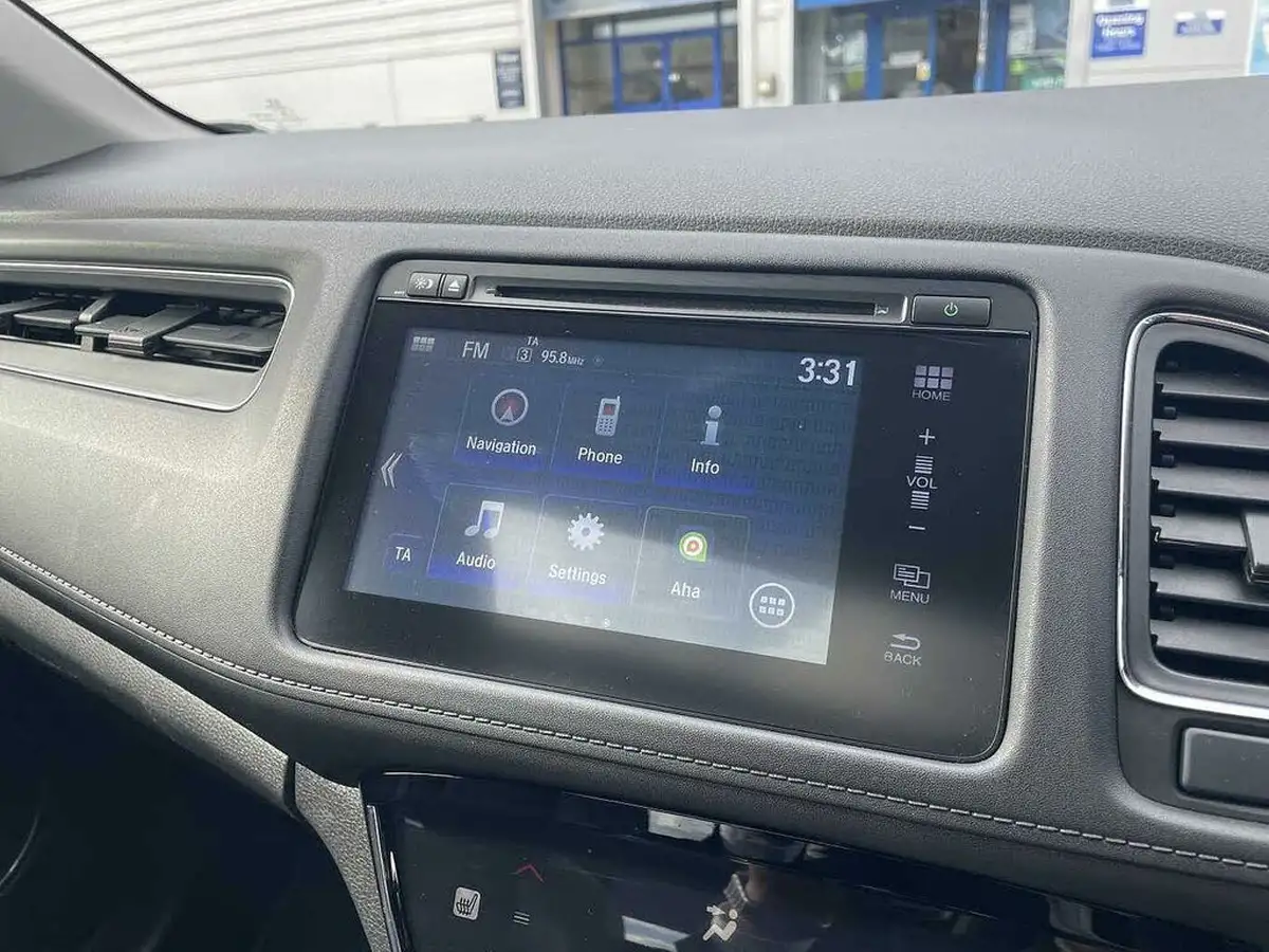 2019-honda-hr-v-15-i-vtec-ex-cvt-big-30