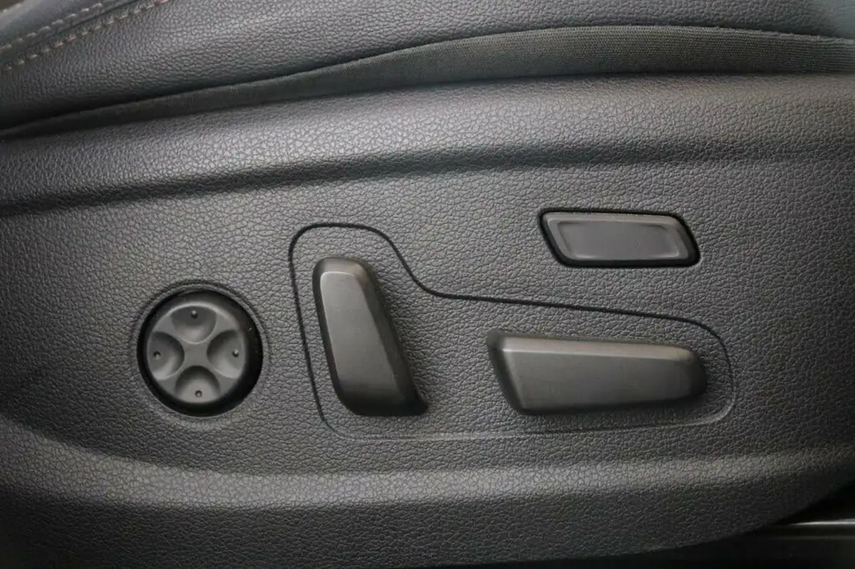 2021-hyundai-santa-fe-22-crdi-premium-se-big-22