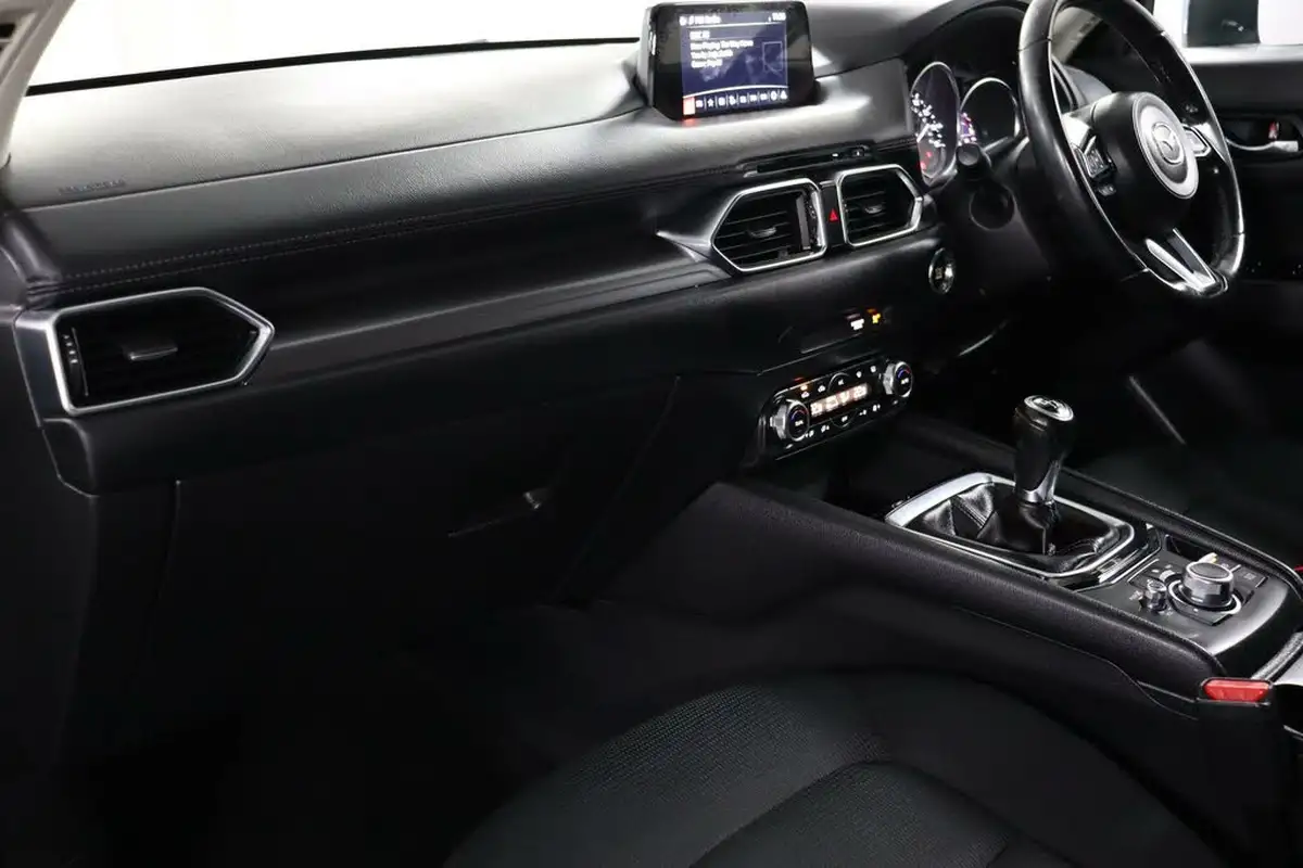 2018-mazda-cx-5-20-se-l-nav-big-33
