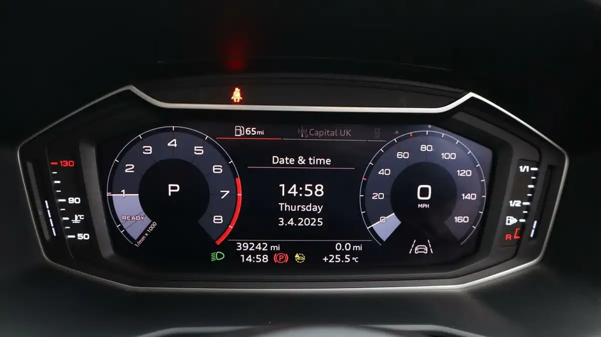 2021-audi-a1-10-25-tfsi-black-edition-s-tronic-big-9