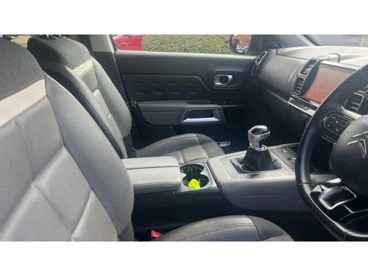 2019-citroen-c5-aircross-12-puretech-flair-big-13