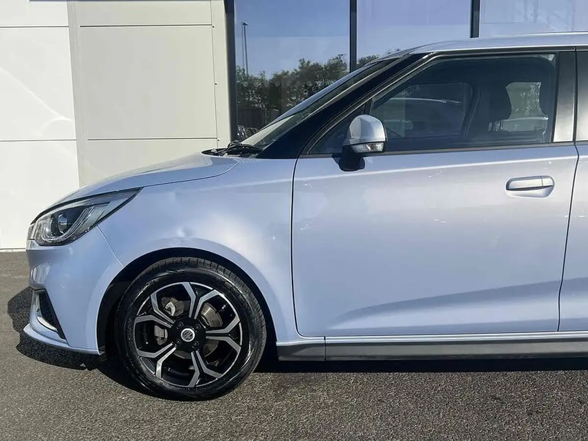2022-mg-mg3-15-vti-tech-exclusive-nav-big-27