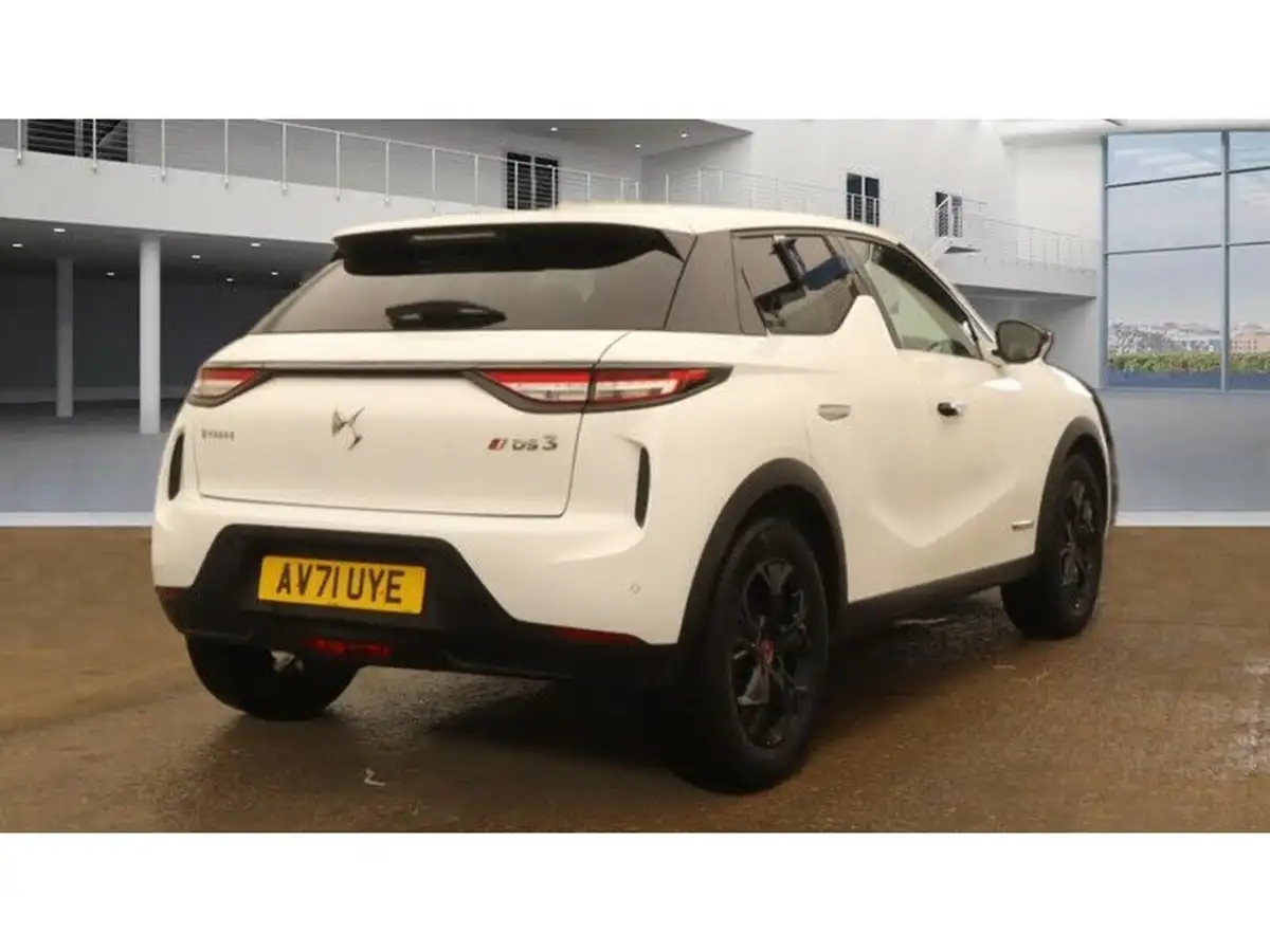 2021-ds-ds-3-crossback-e-tense-performance-line-big-3