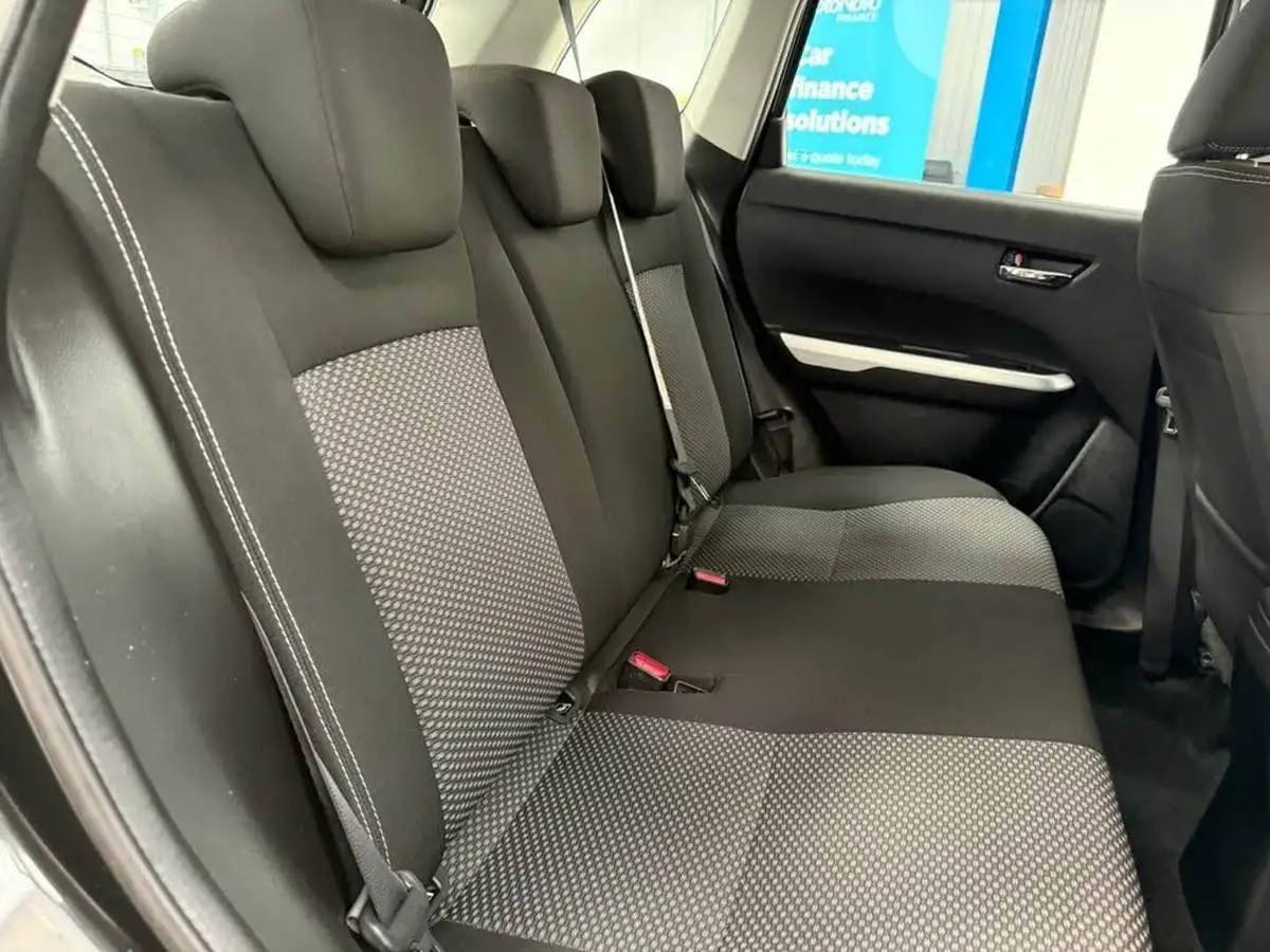 2016-suzuki-vitara-16-sz4-big-23