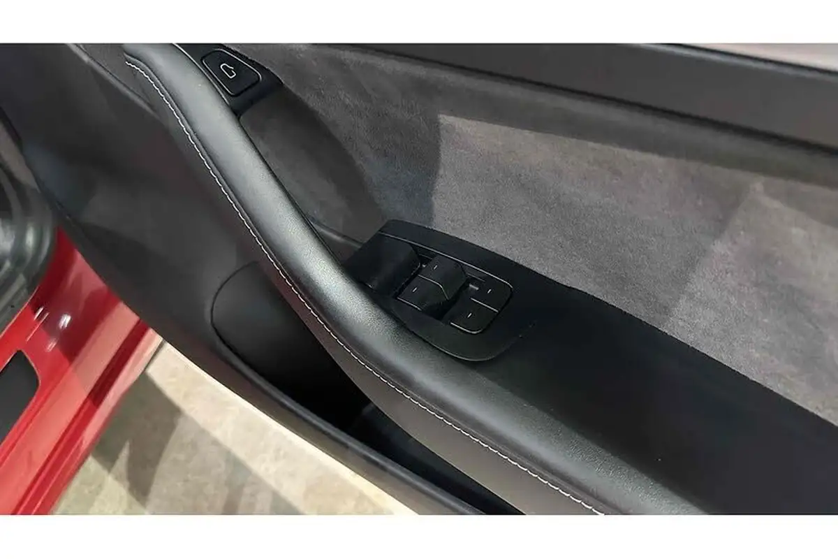 2021-tesla-model-3-e-standard-plus-big-32