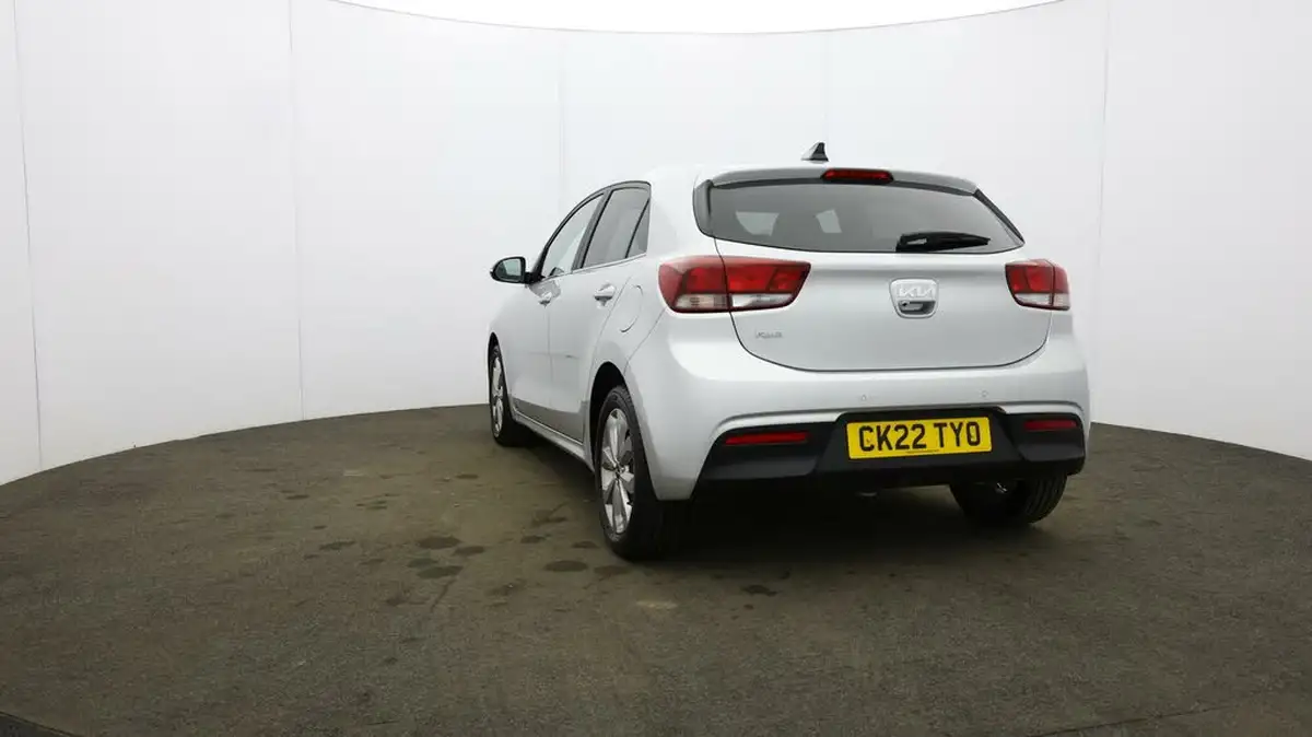 2022-kia-rio-10-t-gdi-3-big-30