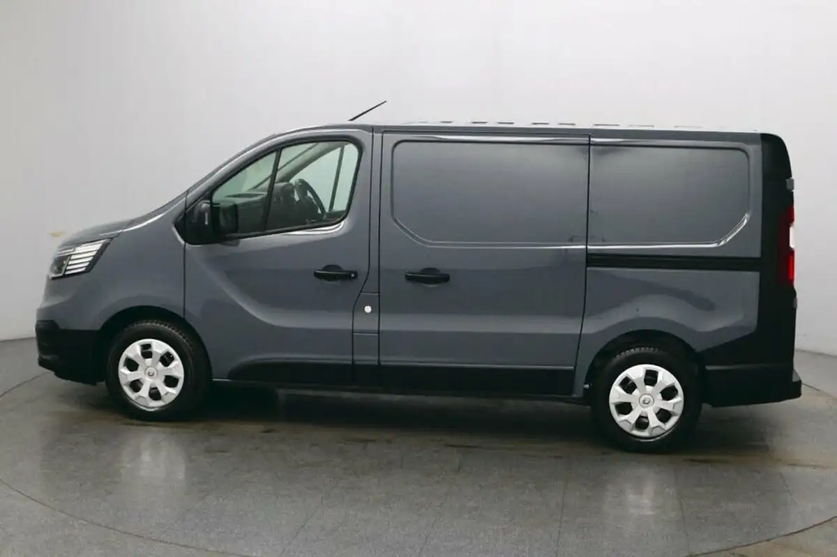 2022-renault-trafic-20dci-sl28-130-business-big-3