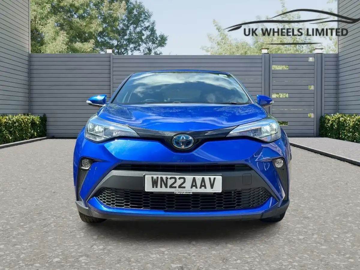 2022-toyota-c-hr-18-vvt-i-icon-big-2