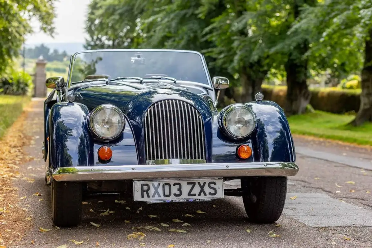 2003-morgan-44-18-2-seat-runabout-big-29