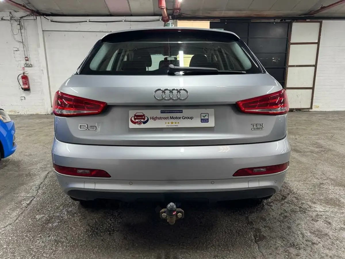2014-audi-q3-20td-quattro-se-140ps-big-29