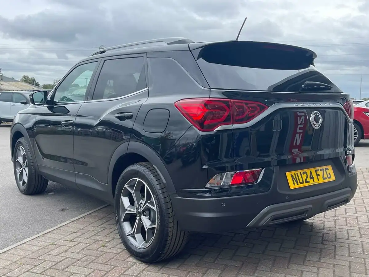 2024-kgm-ssangyong-korando-15-k40-big-4