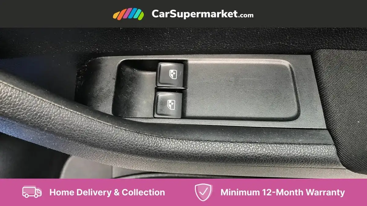 2018-skoda-fabia-10-mpi-colour-edition-big-28