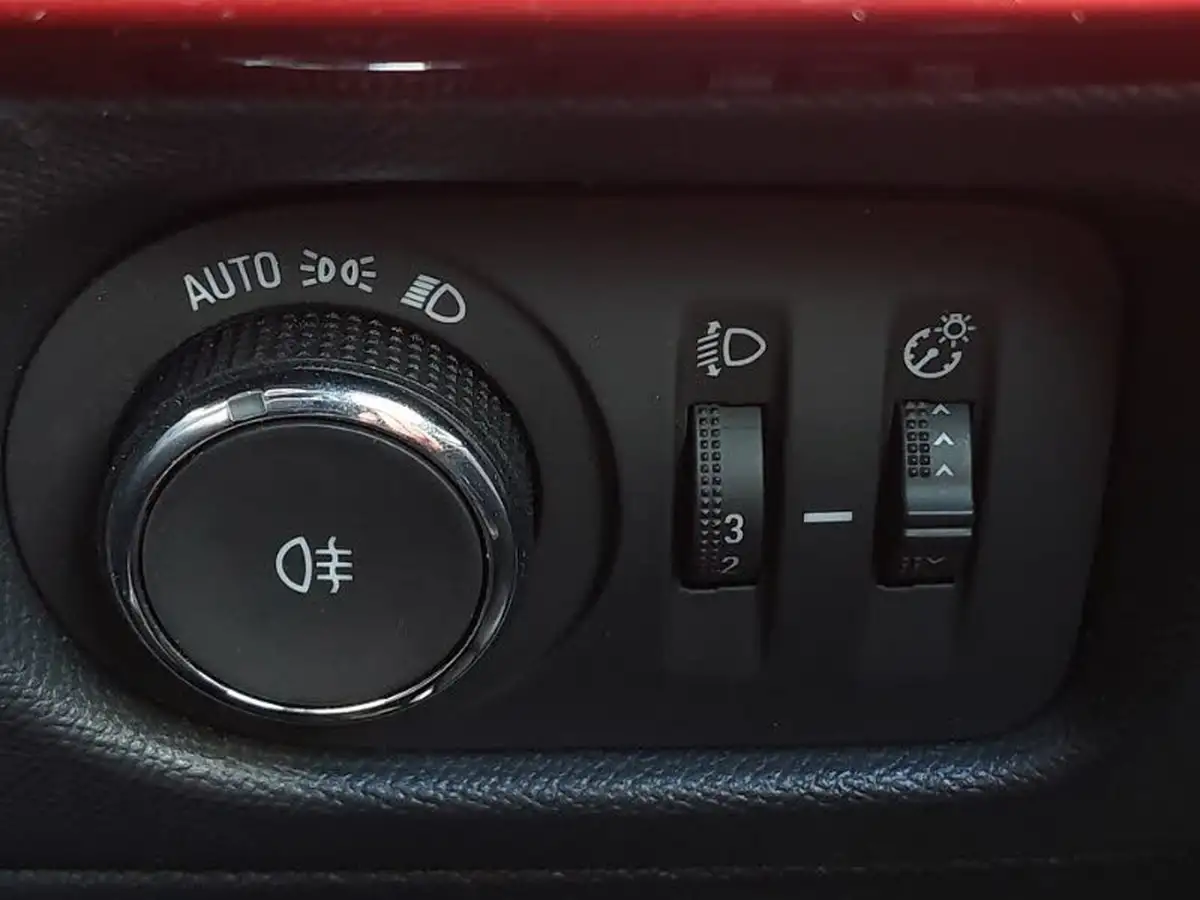 2023-vauxhall-mokka-12-gs-136ps-big-16