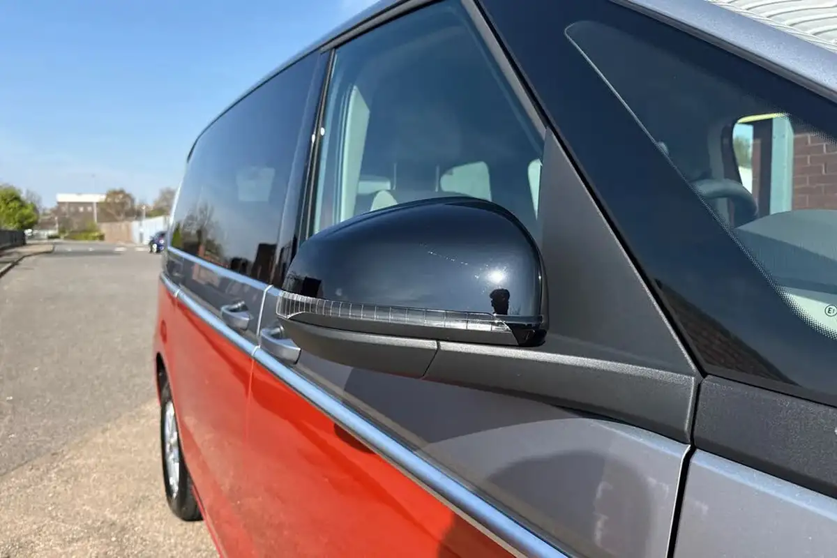 2024-volkswagen-multivan-20tdi-life-standard-big-24