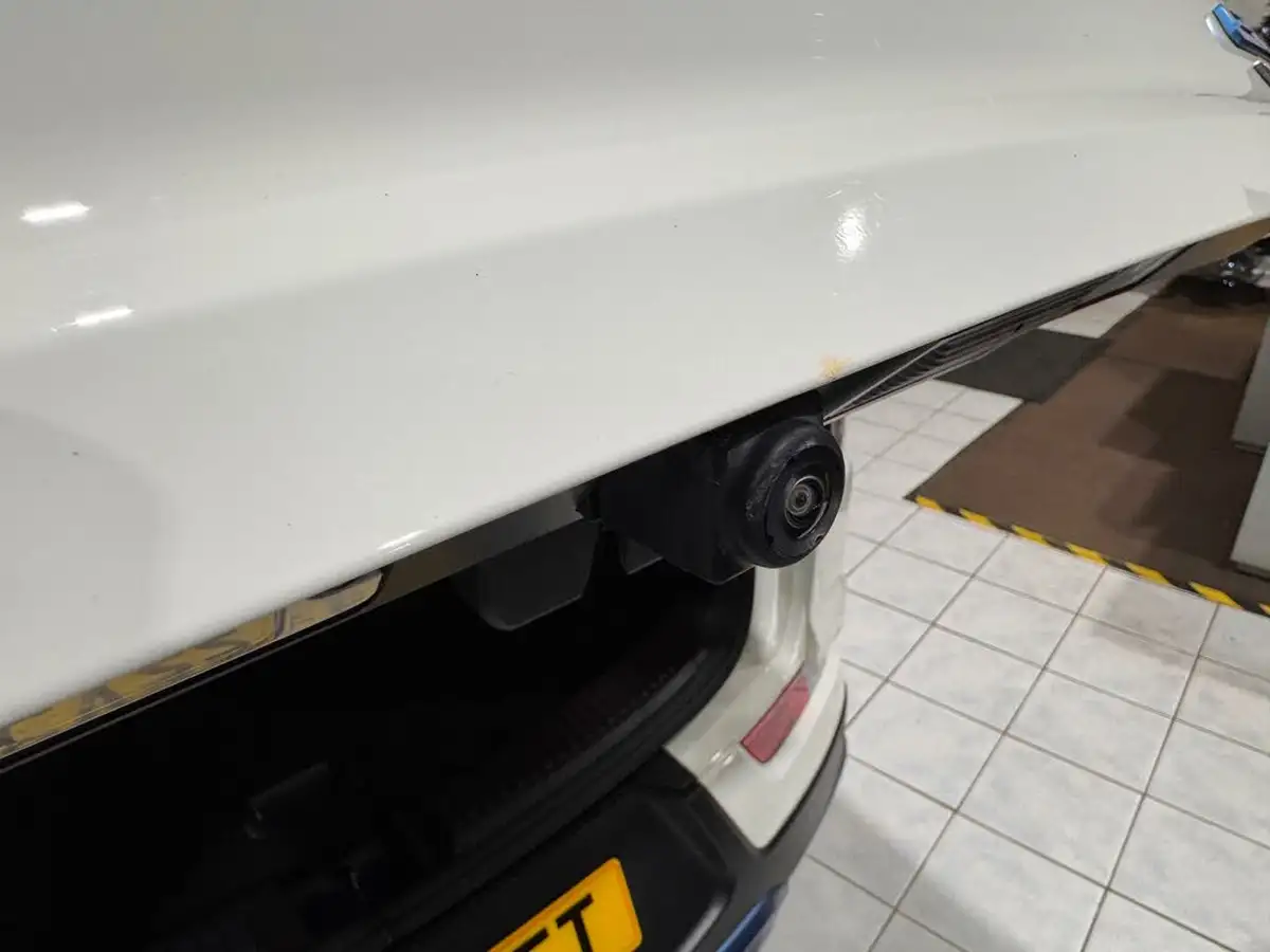 2022-kgm-ssangyong-korando-e-motion-e-ventura-big-7