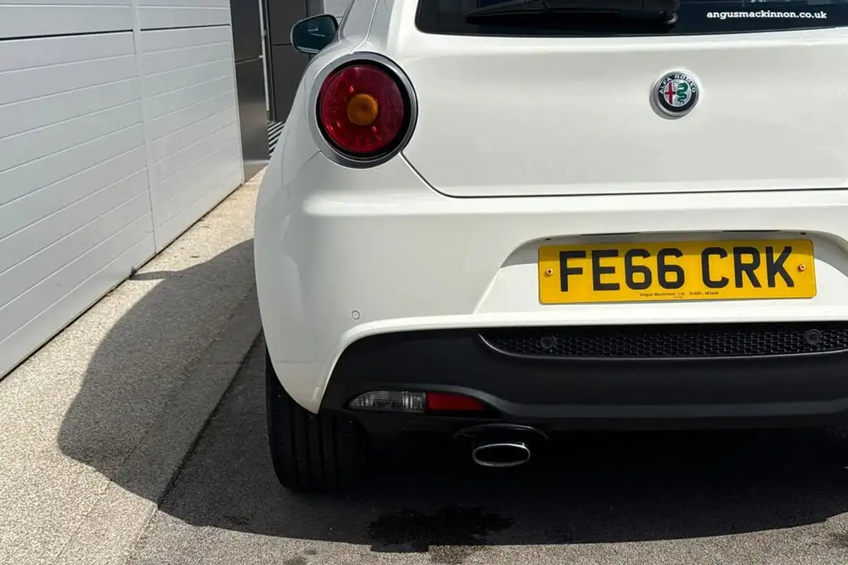 2016-alfa-romeo-mito-09-super-big-24