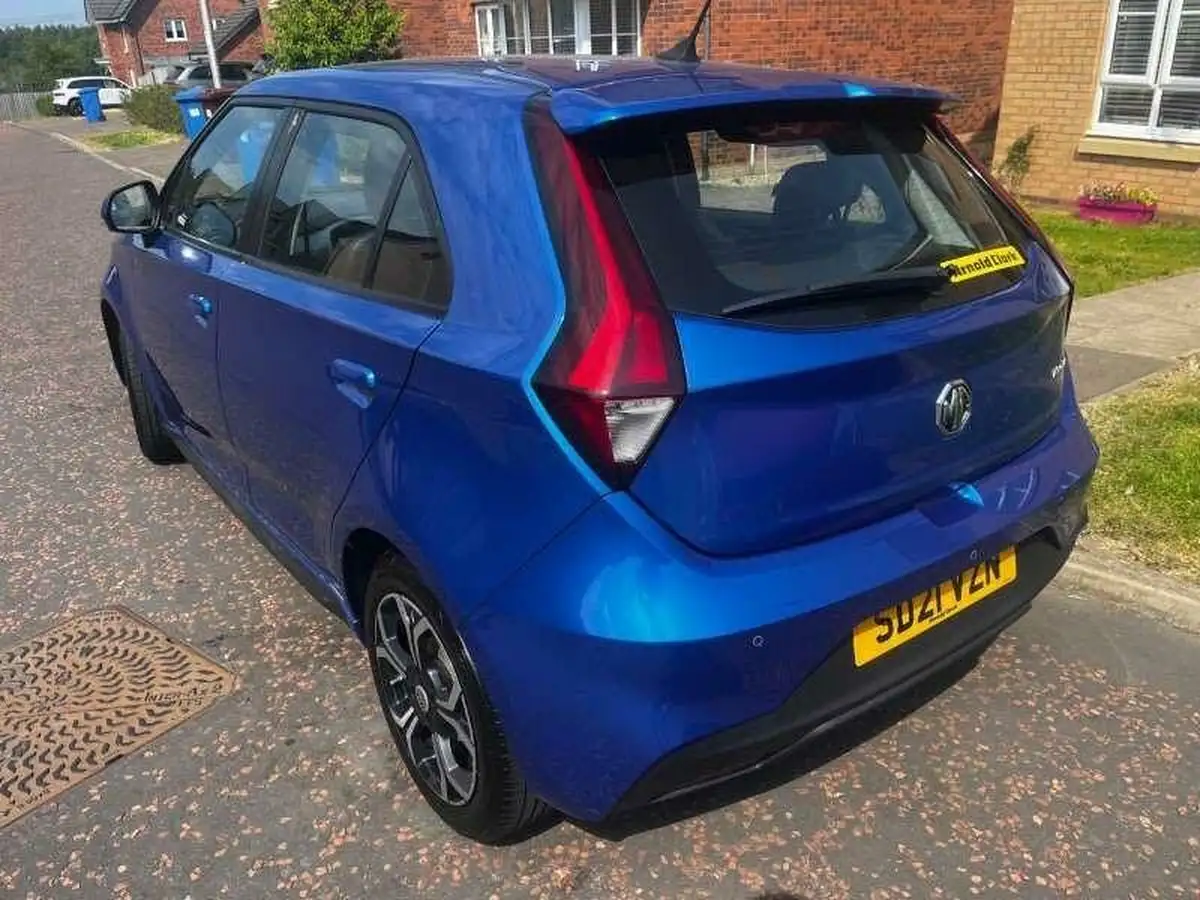 2021-mg-mg3-15-vti-tech-exclusive-nav-big-4