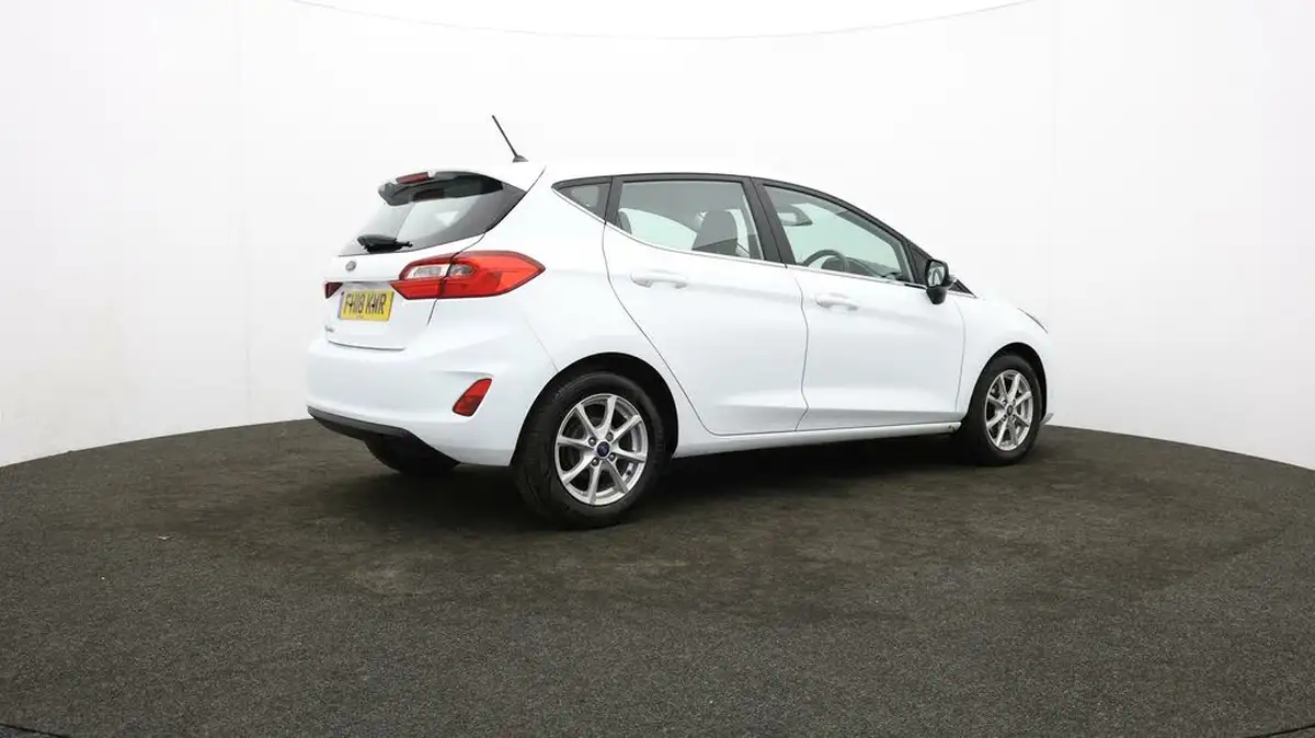 2018-ford-fiesta-10t-zetec-5d-auto-big-33