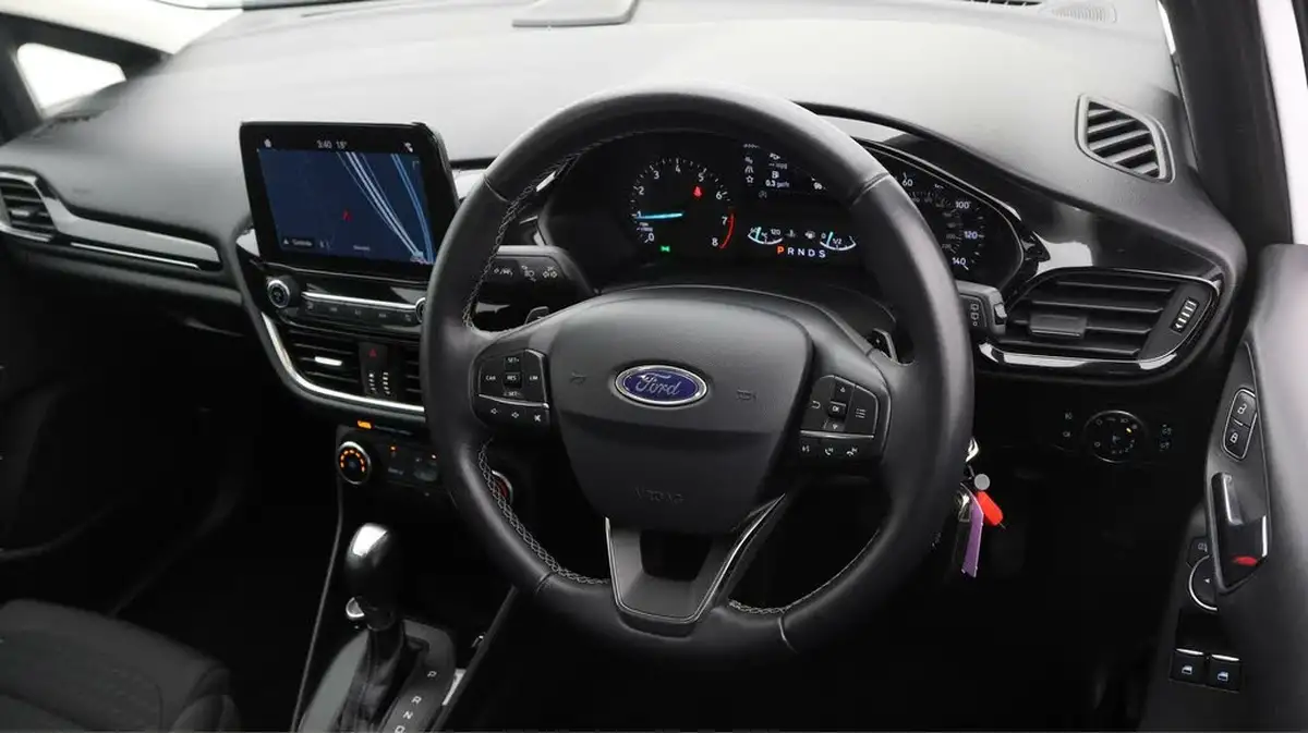2018-ford-fiesta-10t-zetec-5d-auto-big-9