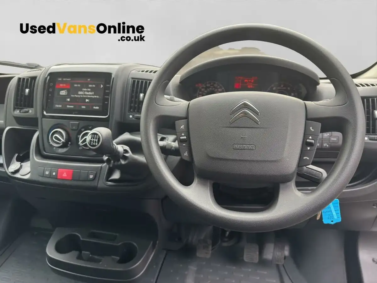 2024-citroen-relay-22bluehdi-35-l3h2-enterprise-edition-panel-big-13