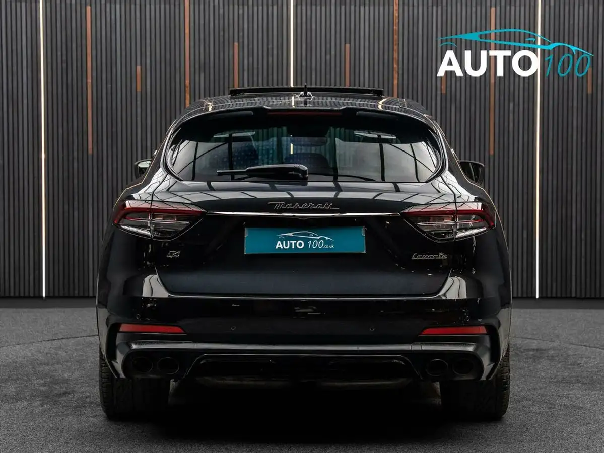 2020-maserati-levante-30-gransport-big-20
