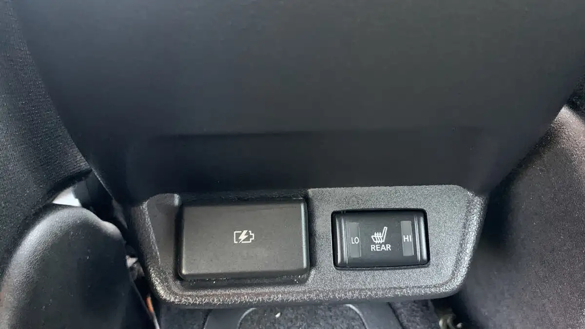 2022-nissan-leaf-e-n-connecta-39kwh-big-50