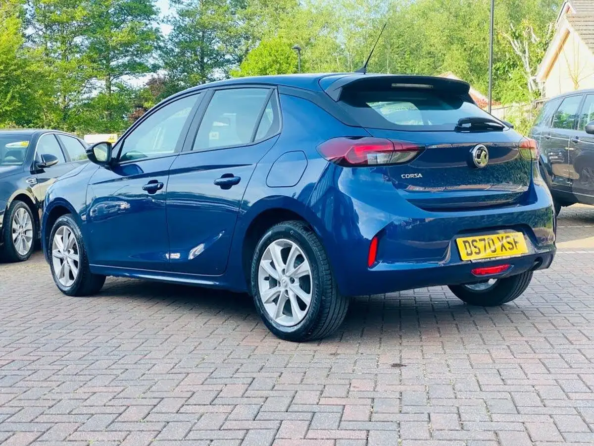2020-vauxhall-corsa-12i-se-big-2